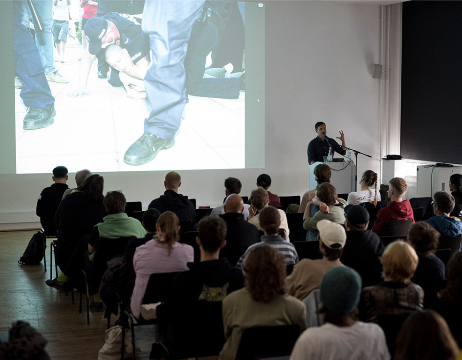 Studierende in der Internationalen Woche