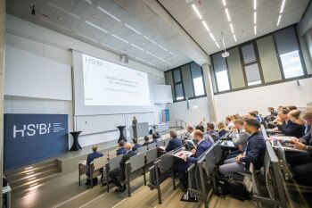 Vollbesetztes Audimax zur AALE Konferenz