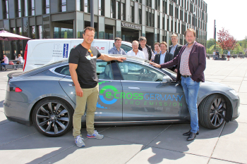 Elektroautos - Tesla - Carsharing-Gruppe