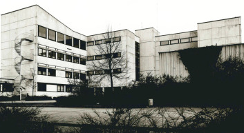 1966-Baujahr-Larchenstr-Höhere-Wirtschaftsschule