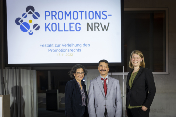 Prof Dr Nilima Prakash, Prof Dr Anant Patel und Lena Freitag