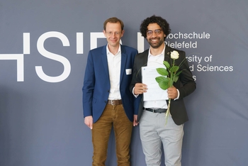 Professor Schäfermeier und Ahmed Alkhateeb